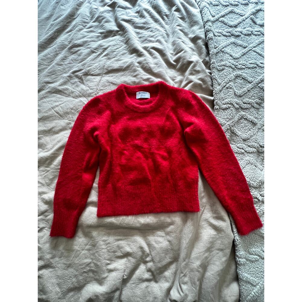 Old Navy Women's Vibrant Red Eyelash Fuzzy Knit Crew Neck Sweater - Size XS